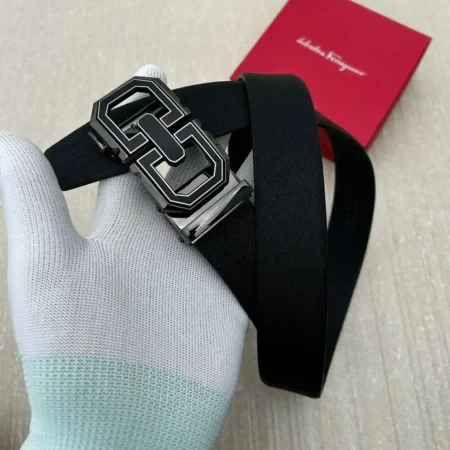Salvatore Ferragamo S-Buckle Black Premium Belt – Compact Edition | 7AA First Copy