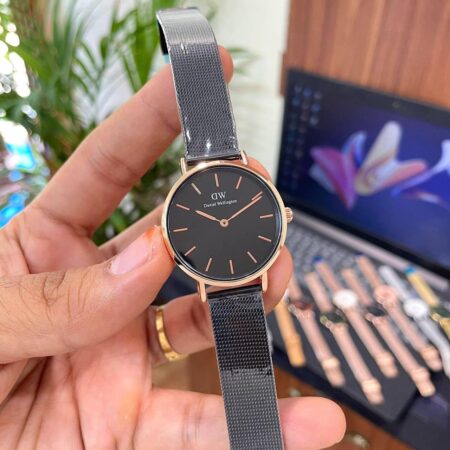 Daniel Wellington Classic Petite Women’s Watch 32mm 7AA Premium